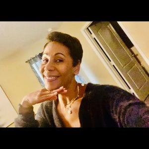 Meet your Posher, Kelli